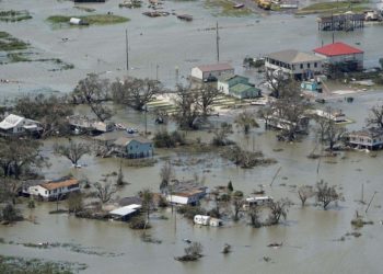 Laura’s leftovers move east, leaving a disaster in Louisiana – News – capecodtimes.com