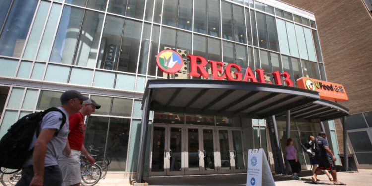 Hundreds of Regal, Cineworld movie theaters to close