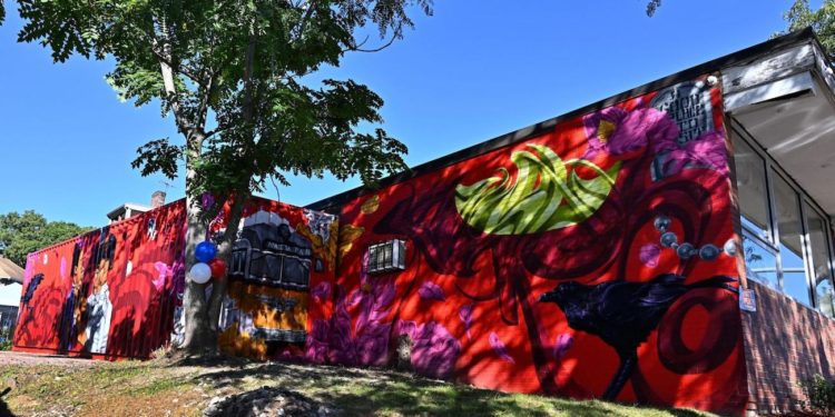 How a new mural pays respect to local vets — and Mattapan’s ancestors