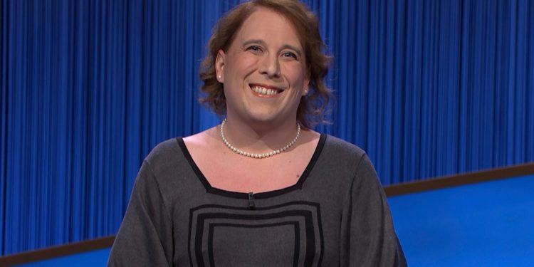 ‘Jeopardy!’ champion Amy Schneider robbed in California