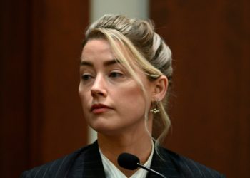Amber Heard cross-examined about fights with Johnny Depp
