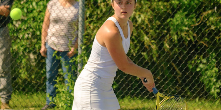 Girls Tennis Wins Second Round of Playoffs in Close Contest