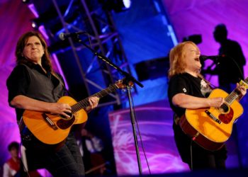 Get ever closer to fine with the Indigo Girls in Lowell