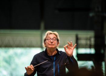 In his twilight, a conductor revisits where his career dawned with the Boston Symphony Orchestra