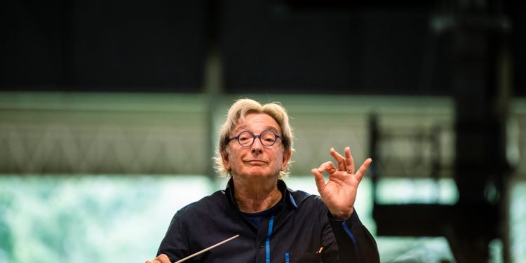 In his twilight, a conductor revisits where his career dawned with the Boston Symphony Orchestra