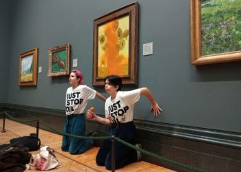 Climate protesters throw soup on Van Gogh’s ‘Sunflowers’