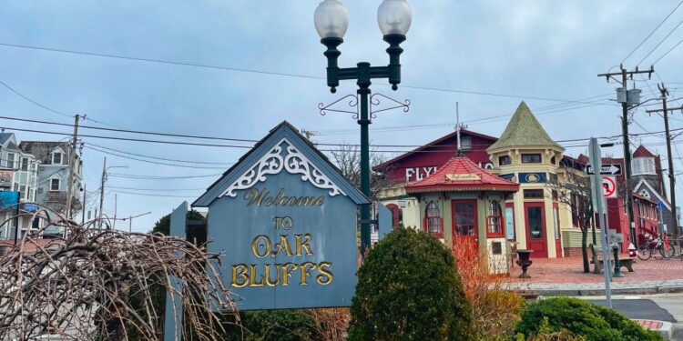 What To Do In Oak Bluffs During The Winter On Martha’s Vineyard