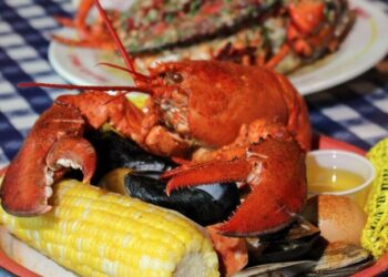 Save money during New England travel in October