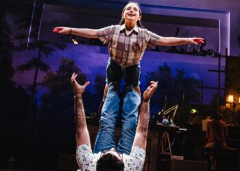 Joyous, heartbreaking “Fun Home” at the Huntington