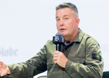 Protest is what punk rock bands do, said Ken Casey of Dropkick Murphys, and more of them should